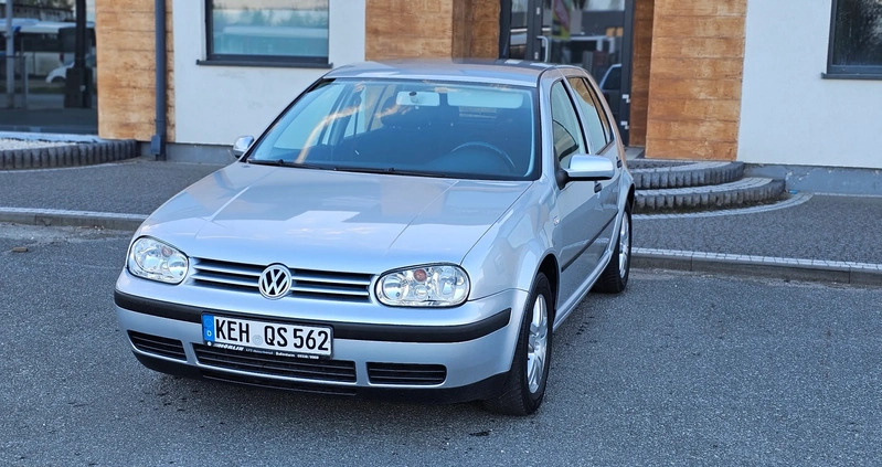 Volkswagen Golf cena 9900 przebieg: 140000, rok produkcji 2002 z Opole małe 436